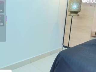 olivia-beckerr webcam