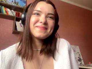pup-marlow Live Webcam on CamSoda