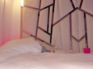 shybootty18 live webcam show