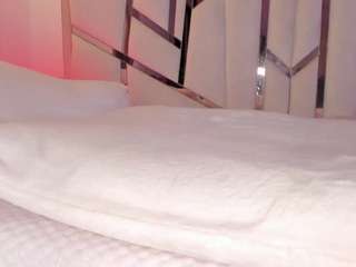 shybootty18 live webcam show