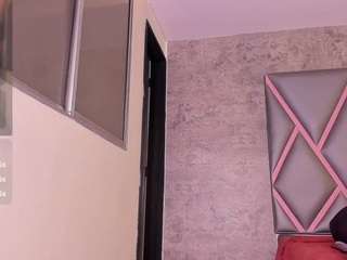 aurora-tziu Sex Cam Show
