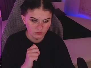 darksh1ne Live Webcam on CamSoda