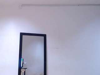  ebony-sexy-milf chat room
