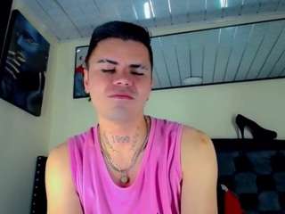 emmavega19 Live Webcam on {site_name}