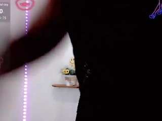 emmavega19 Live Webcam on CamSoda