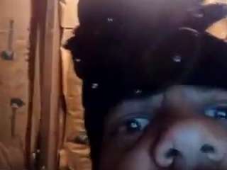 heisred1579 Sex Cam Show