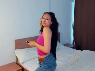 monikaeakin Live Webcam on CamSoda