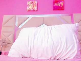 sophia-models webcam