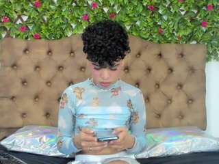 sweetboyx webcam