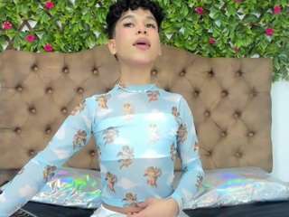 sweetboyx Live Webcam on CamSoda