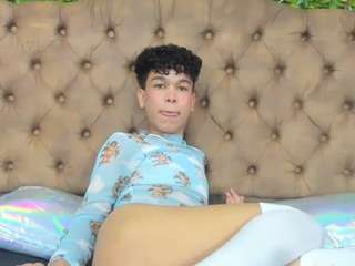 sweetboyx Live Webcam on CamSoda