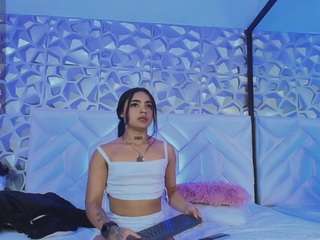 antonellascott from CamSoda