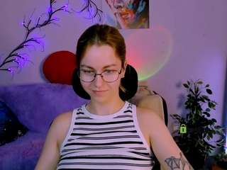  kendall-peach chat room