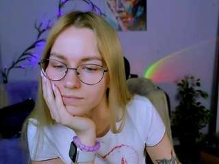 kendall-peach Live Webcam on CamSoda