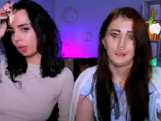 kendall-peach webcam