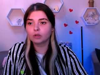 kira-melt webcam