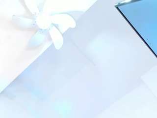 loreleibell webcam model