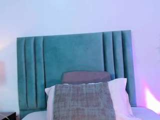 loreleibell Live Webcam on CamSoda