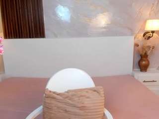 MiaMonroe7