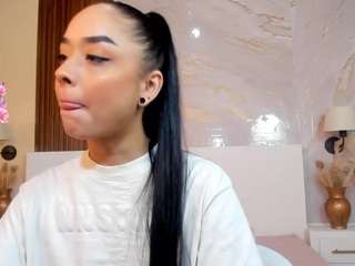 MiaMonroe7