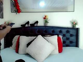 sasha189 Live Webcam on CamSoda