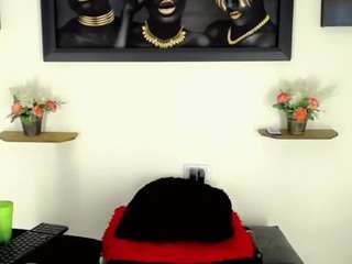 sasha189's CamSoda show and profile