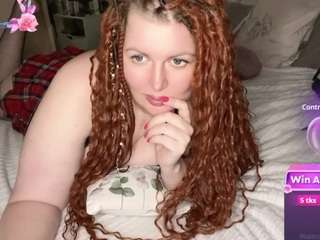 le modèle velinka est en webcam porno dans un show sur le site camsoda, il possède les tags suivants: amateur,fingers,wet,tease,tattoos,spank,solo,shaved pussy,sexy,pussy,public,oil,natural,anal toys,lush,green eyes,massage,fingering,blue eyes,ass