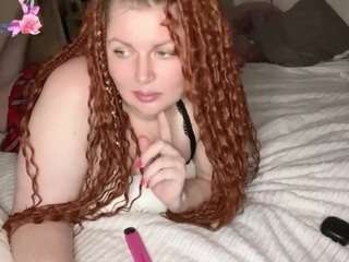 le modèle velinka est en webcam porno dans un show sur le site camsoda, il possède les tags suivants: amateur,fingers,wet,tease,tattoos,spank,solo,shaved pussy,sexy,pussy,public,oil,natural,anal toys,lush,green eyes,massage,fingering,blue eyes,ass