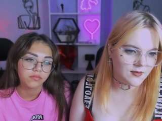 viola-moor Live Webcam on CamSoda