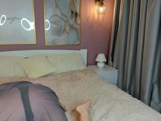 anita-white Live Webcam on CamSoda