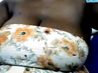 bustydivaxx211 webcam