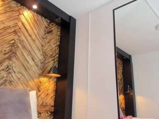 dana-daree's CamSoda show and profile