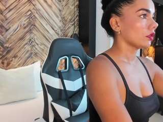 dana-daree Live Webcam on CamSoda