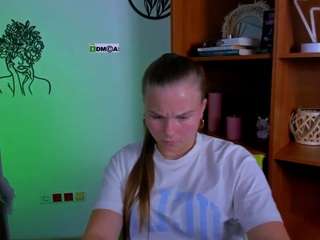 emma-foxys webcam