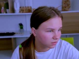 emma-foxys