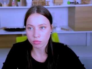 emma-foxys