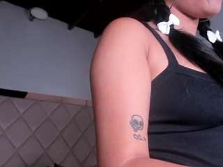 mollygomezz Live Webcam on CamSoda