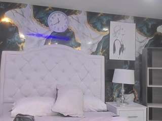 rave-connor Live Webcam on CamSoda