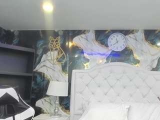  rave-connor chat room