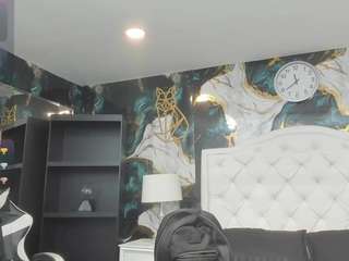 rave-connor Live Webcam on CamSoda