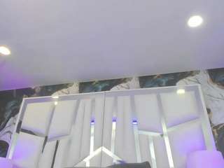 Rave-connor live webcam show