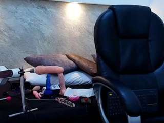 shantall-thompson webcam