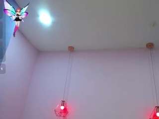  tiinyemilly chat room