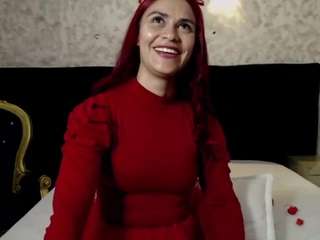 tiinyemilly Live Webcam on CamSoda