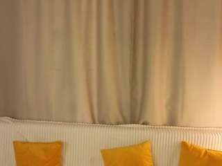 celestinechakkalakal live cam profile