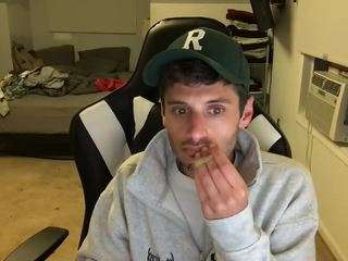 DylansDick90