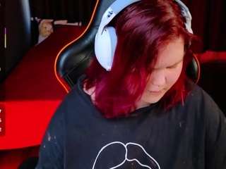 le modèle fillisfox est en webcam porno dans un show sur le site camsoda, il possède les tags suivants: blowjob,sex toys,young adult,upskirt,teen 18,tattoos,solo show,sexting,red hair,blue eyes,orgasm,no smoking,no drinking,moaning,huge tits,facial piercings,curvy,bbw,hd