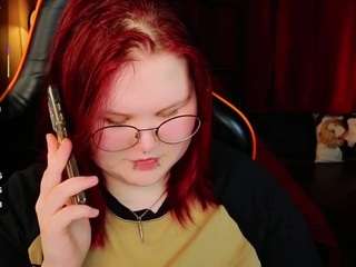 fillisfox's CamSoda show and profile