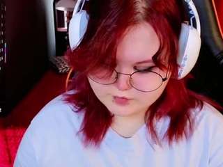 fillisfox's CamSoda show and profile