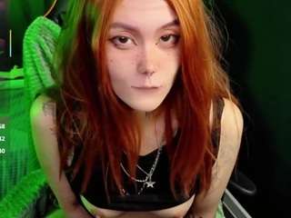 gothxraven's CamSoda show and profile